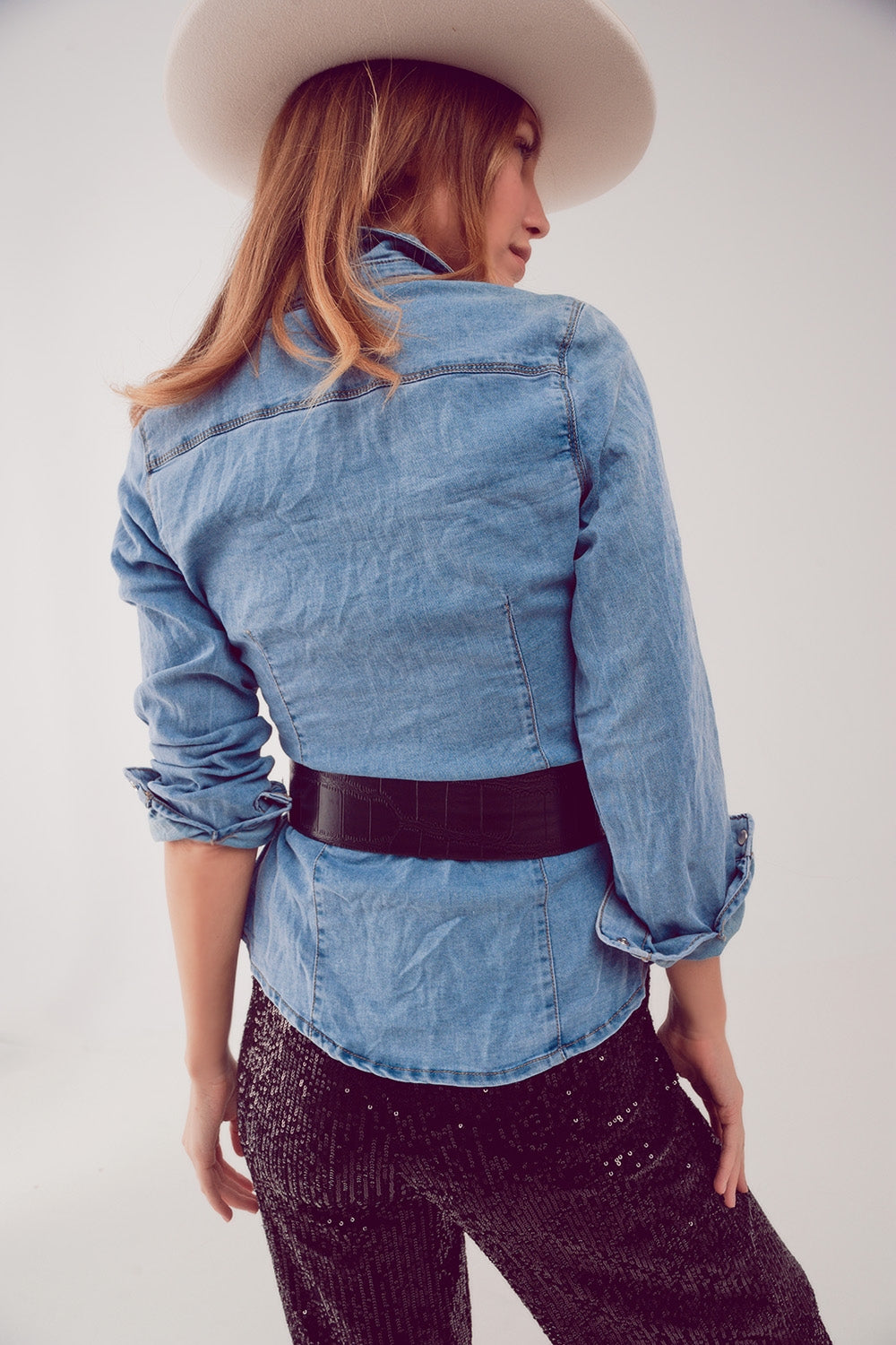 Denim shirt in light blue - Szua Store