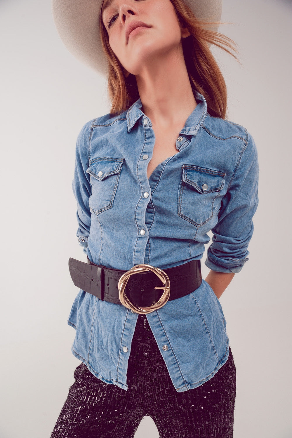 Denim shirt in light blue - Szua Store