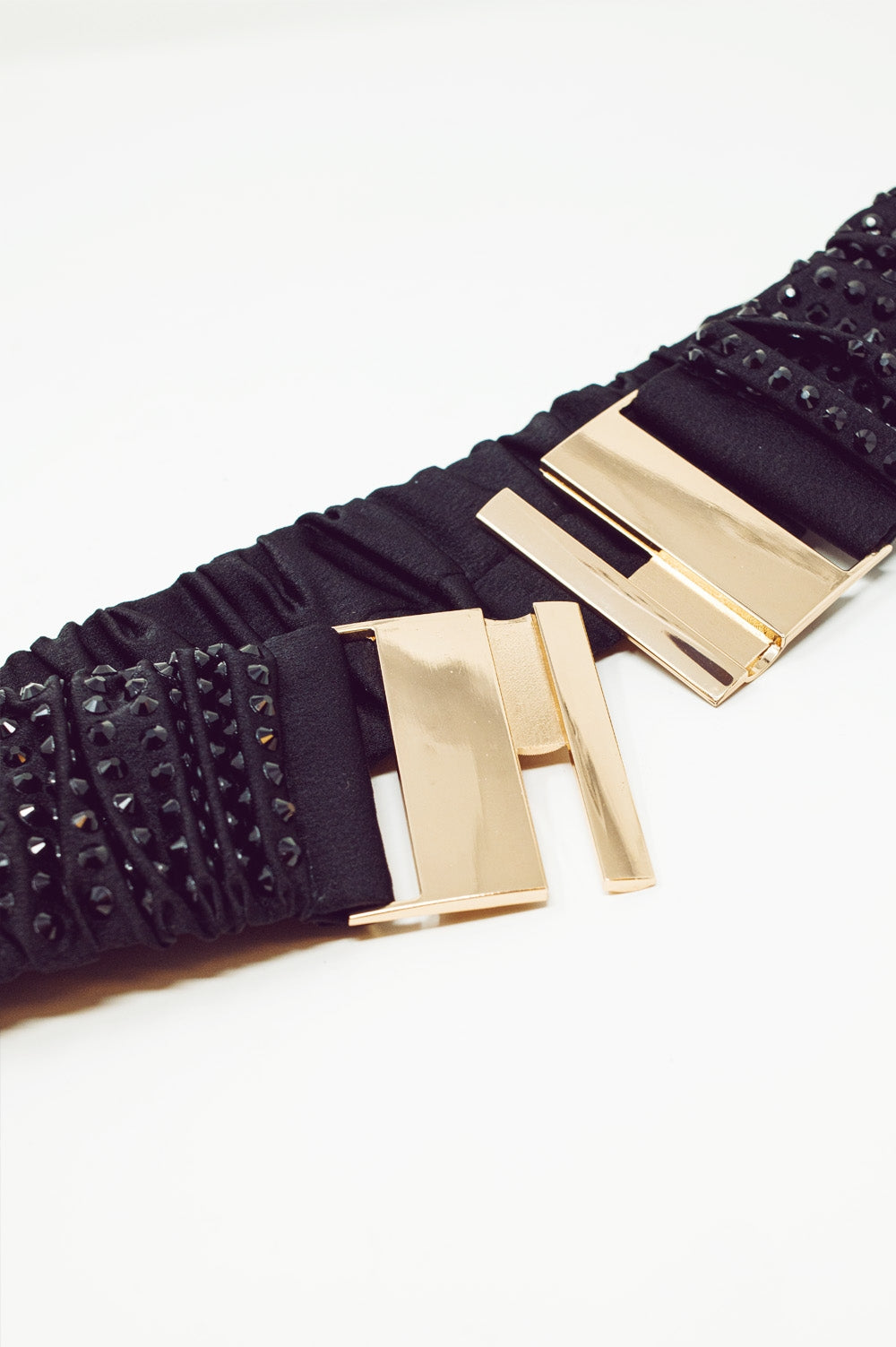 Elasticated Beaded Belt With Golden Buckle in Black - Szua Store