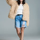 Chaqueta abierta estilo boho de pelo sintético en beige 