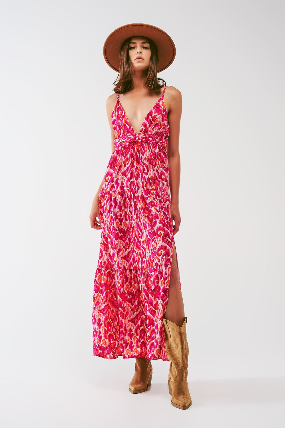 Q2 Floral Print Maxi Dress with V neck in Pink