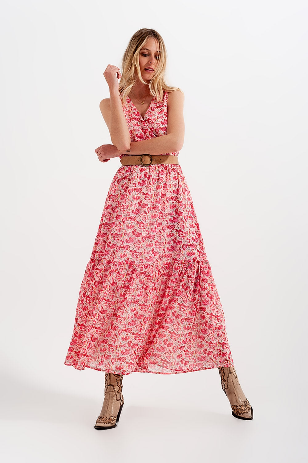 Floral sleeveless maxi dress in pink