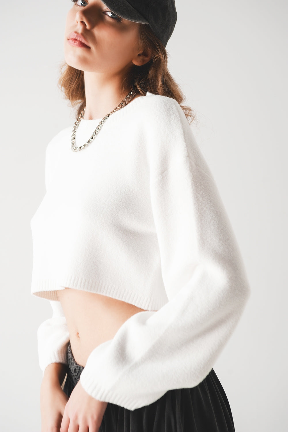 Fluffy cropped jumper in cream Szua Store