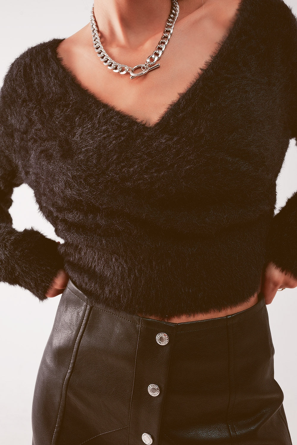 Fluffy v neck knit jumper in black Szua Store