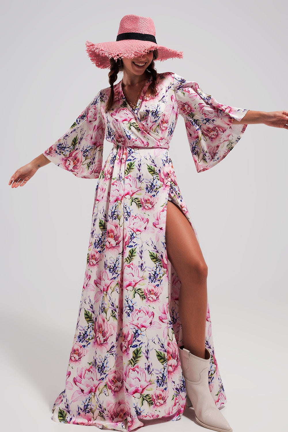 Flutter sleeve maxi dress in pink floral print Szua Store