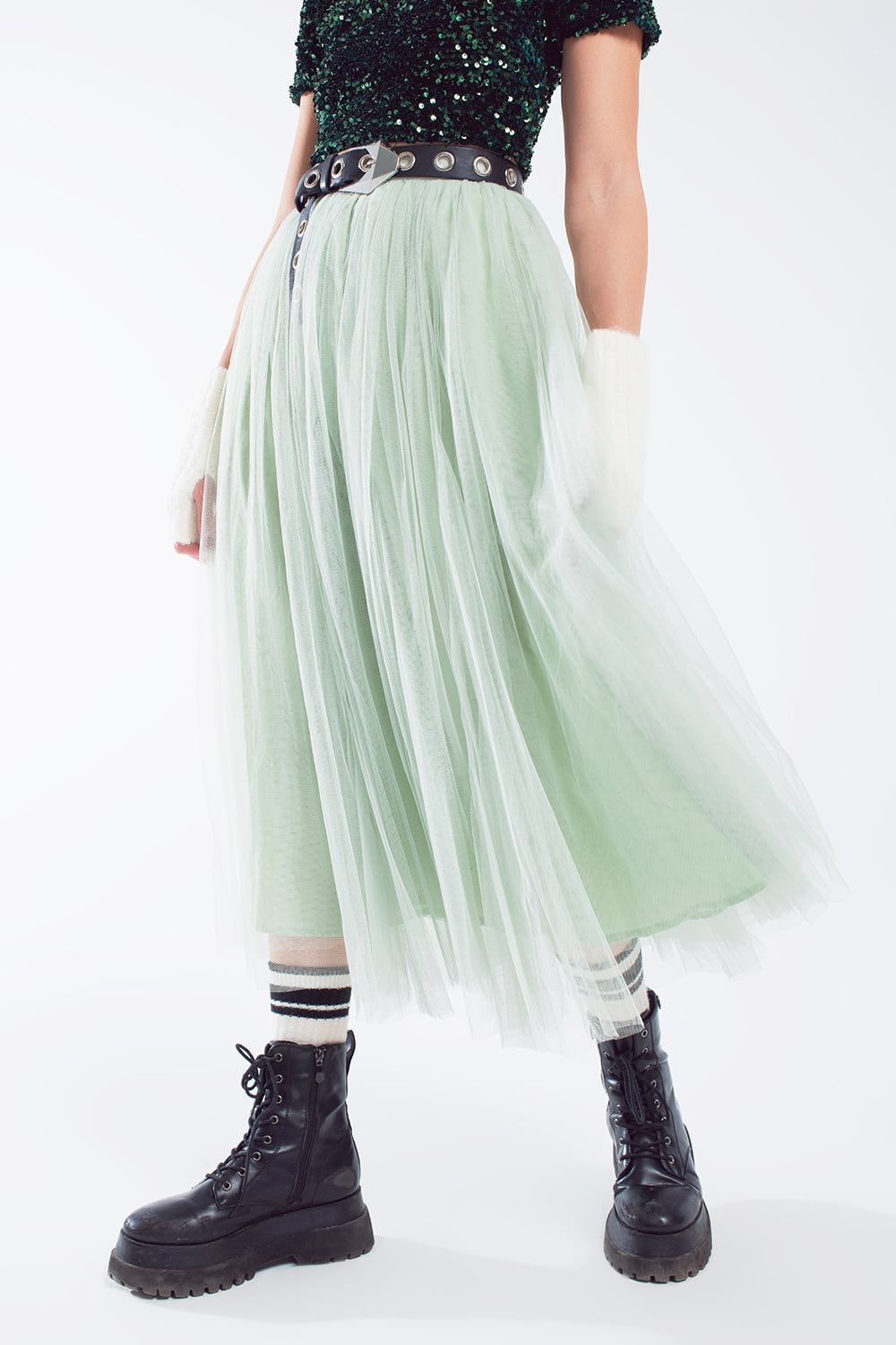 Green tulle midi skirt with elastic waist