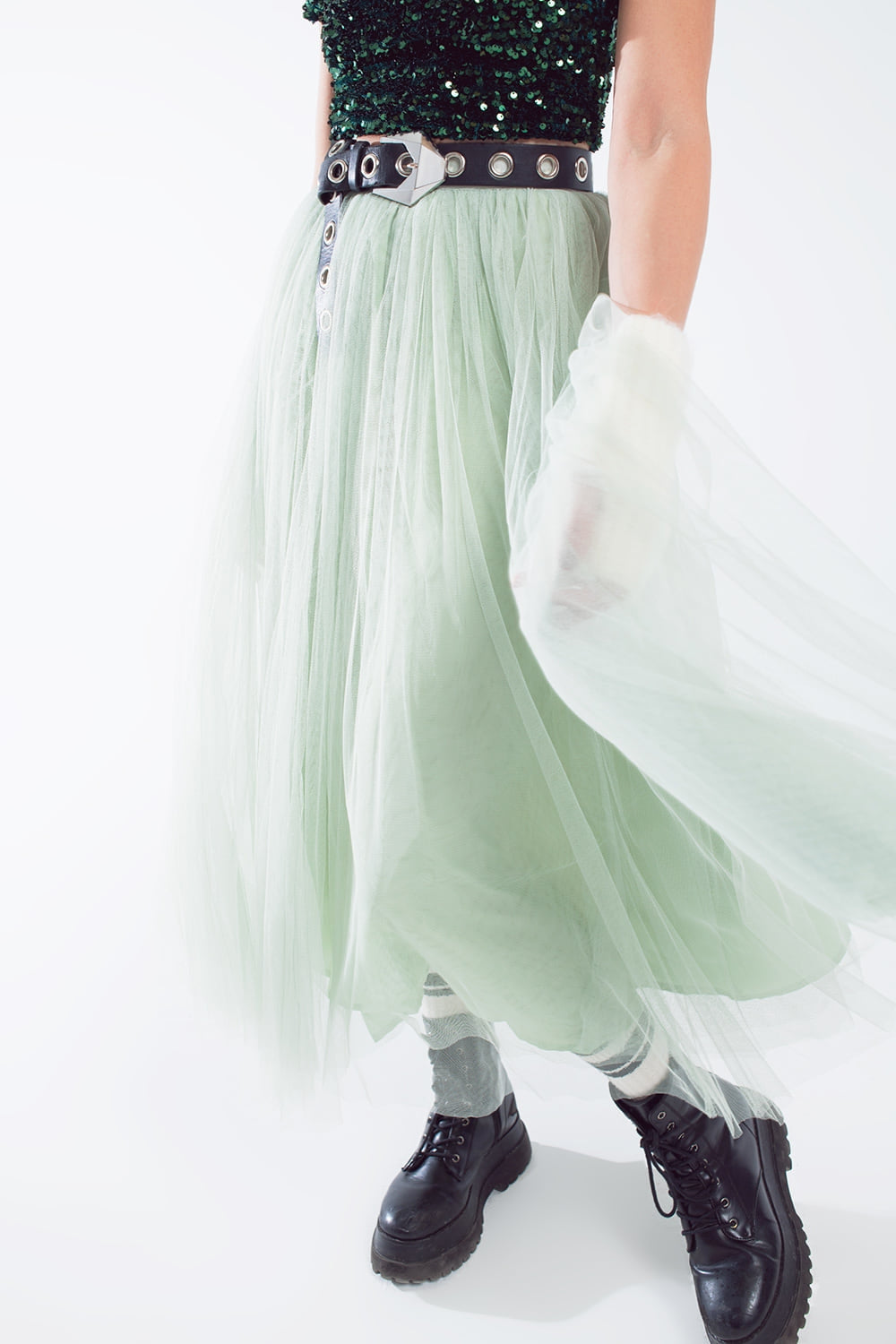 Green tulle midi skirt with elastic waist