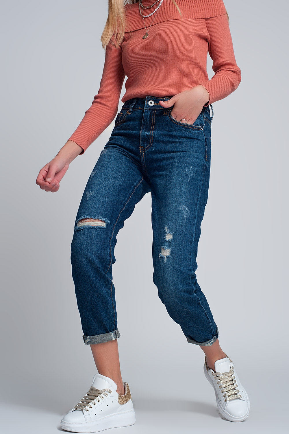 High rise slim mom jeans in blue wash with front rips Szua Store
