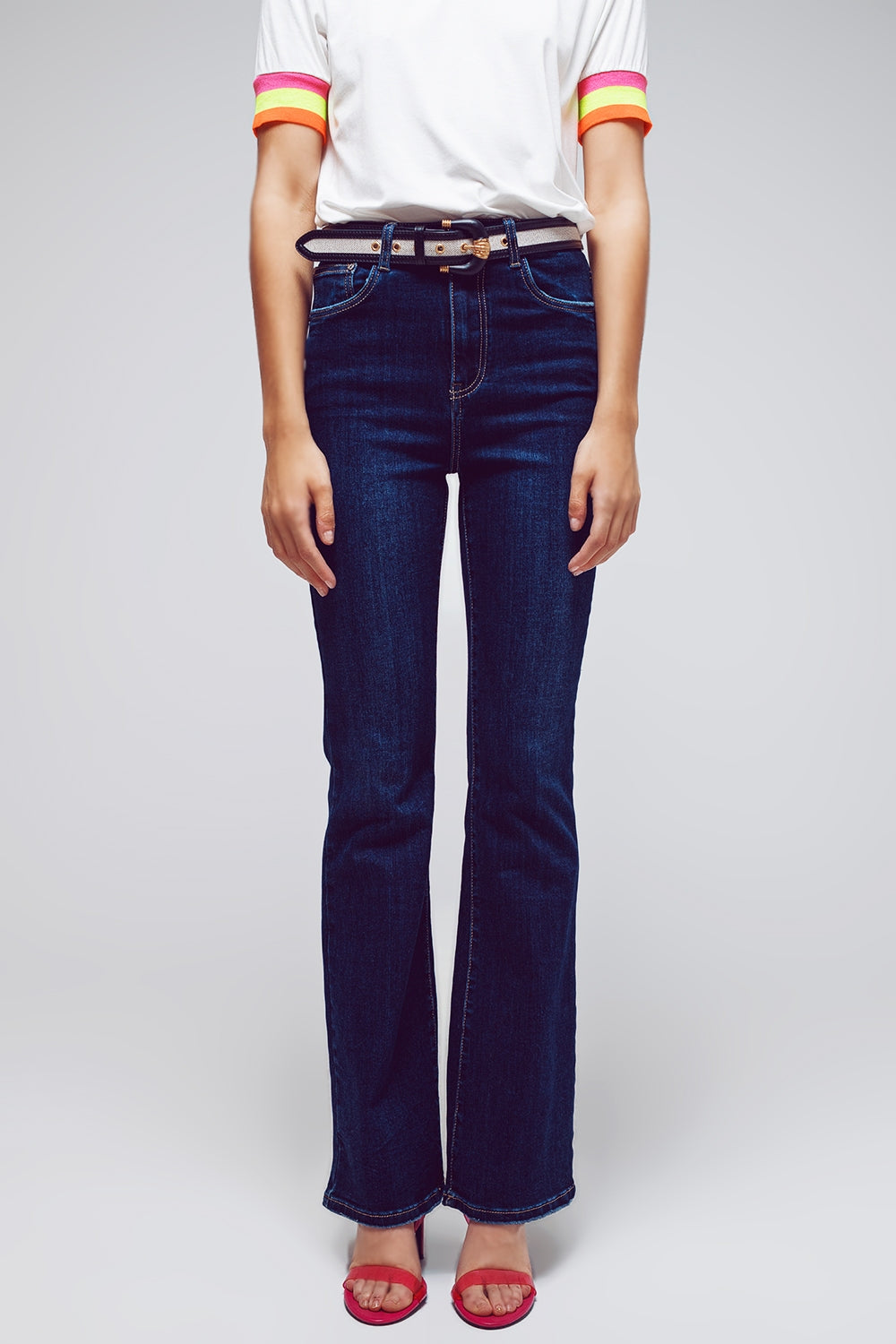 Q2 High Waisted Flared Jeans In Dark Wash