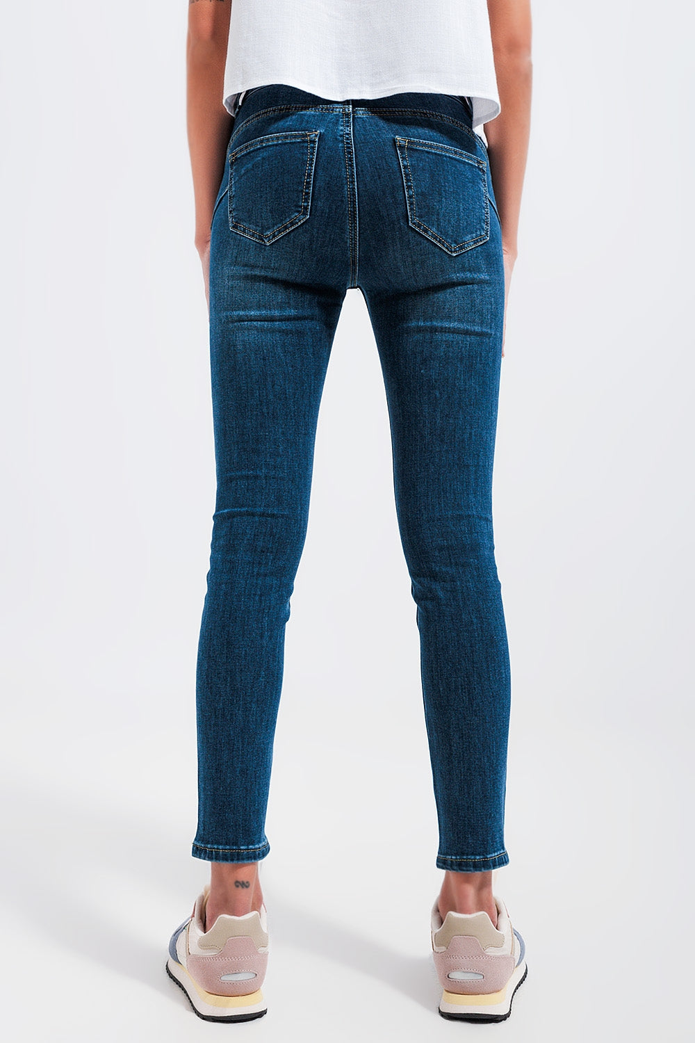 High waisted skinny jeans in dark wash Szua Store
