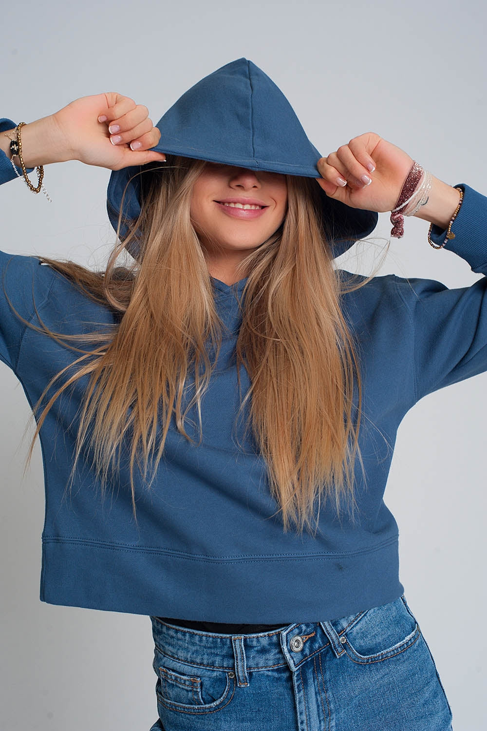 Hooded sweatshirt in blue
