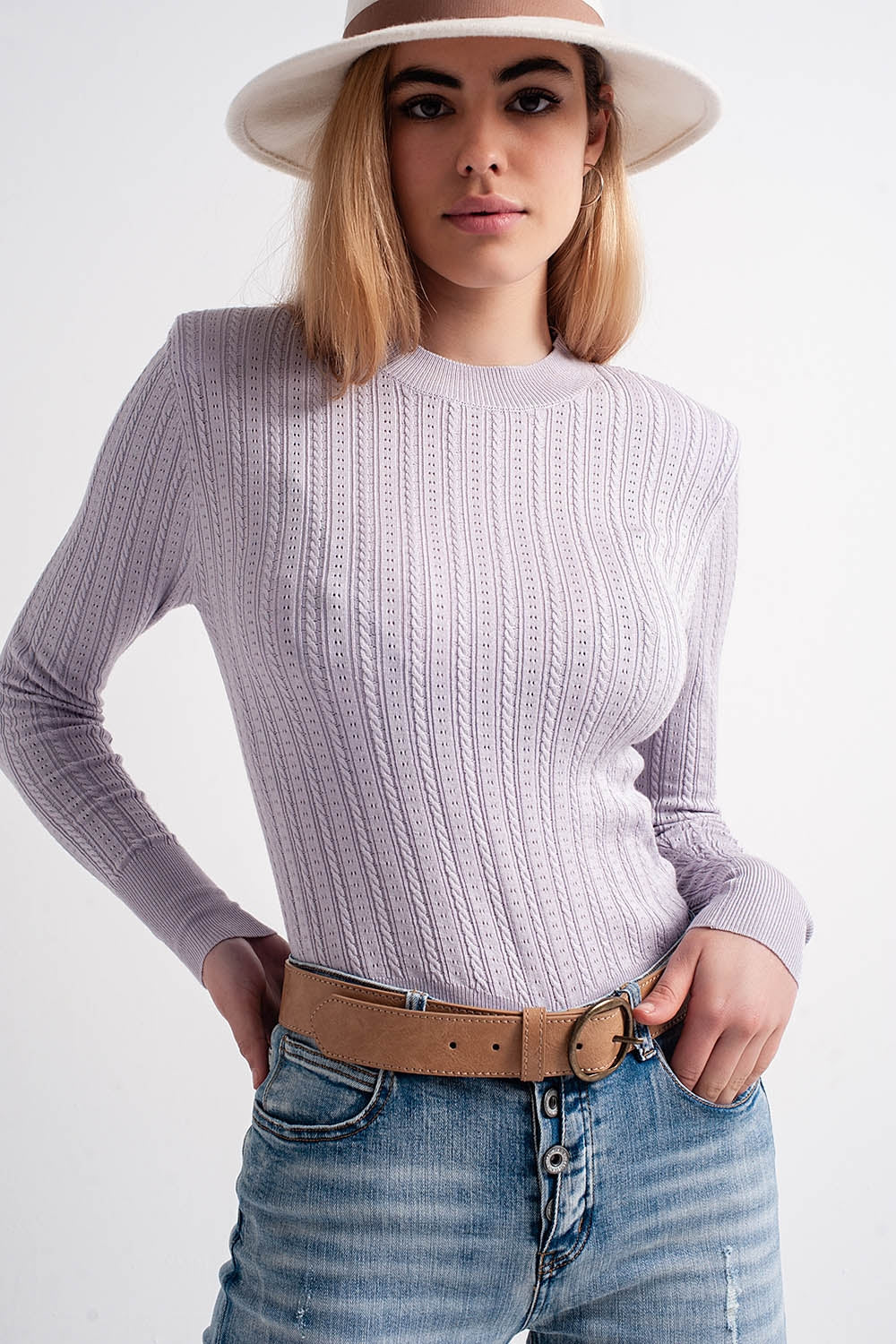 Jumper with shoulder pad in lilac