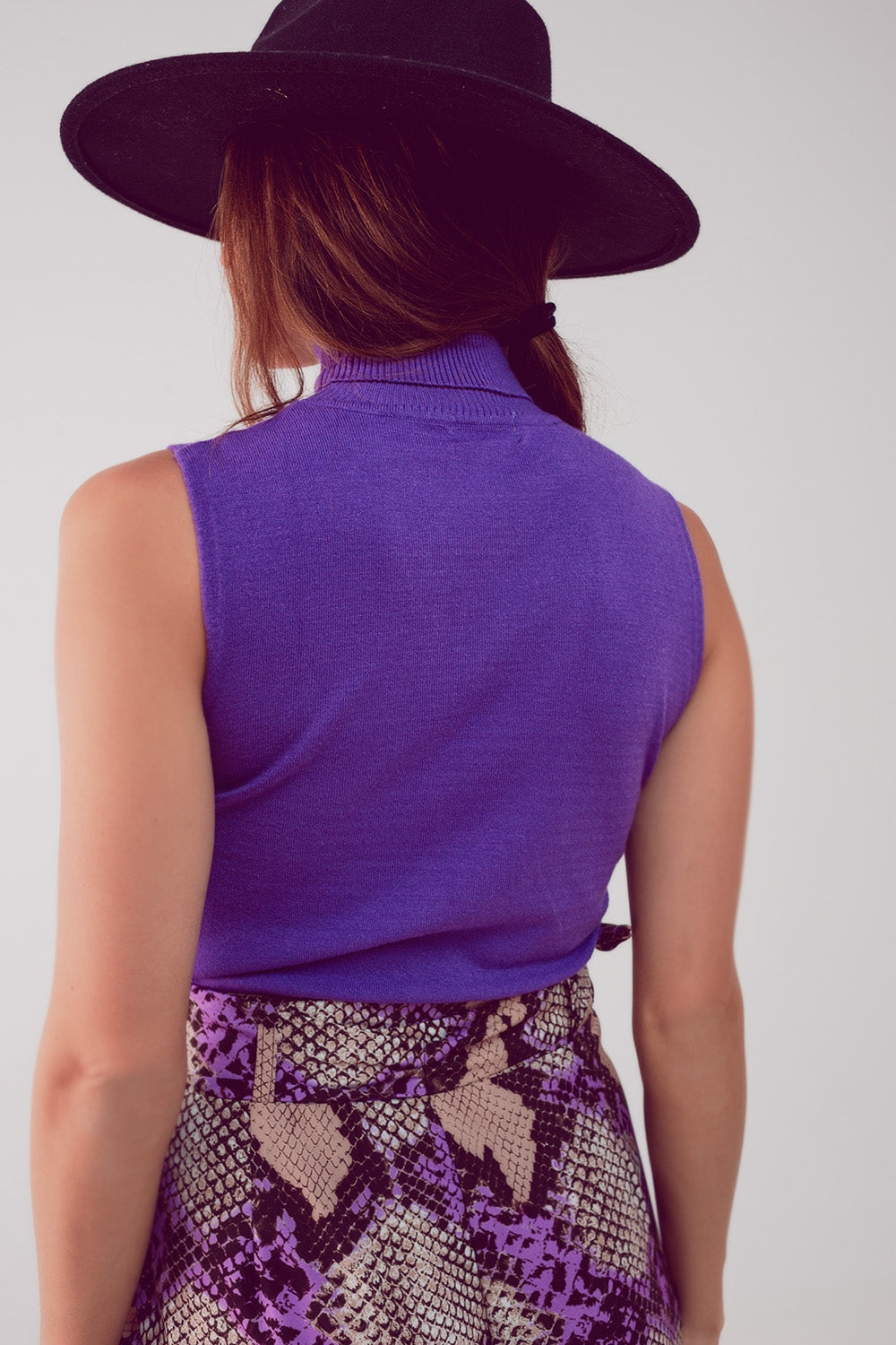 Knitted tank jumper in purple Szua Store