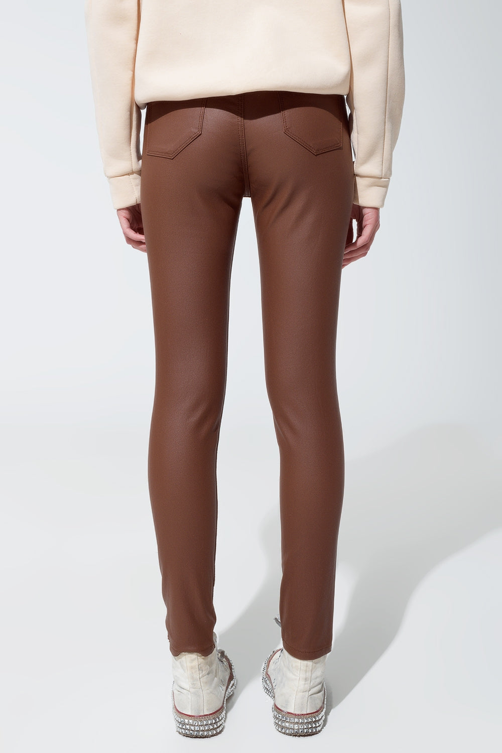 Leatherette effect super skinny pants in light brown