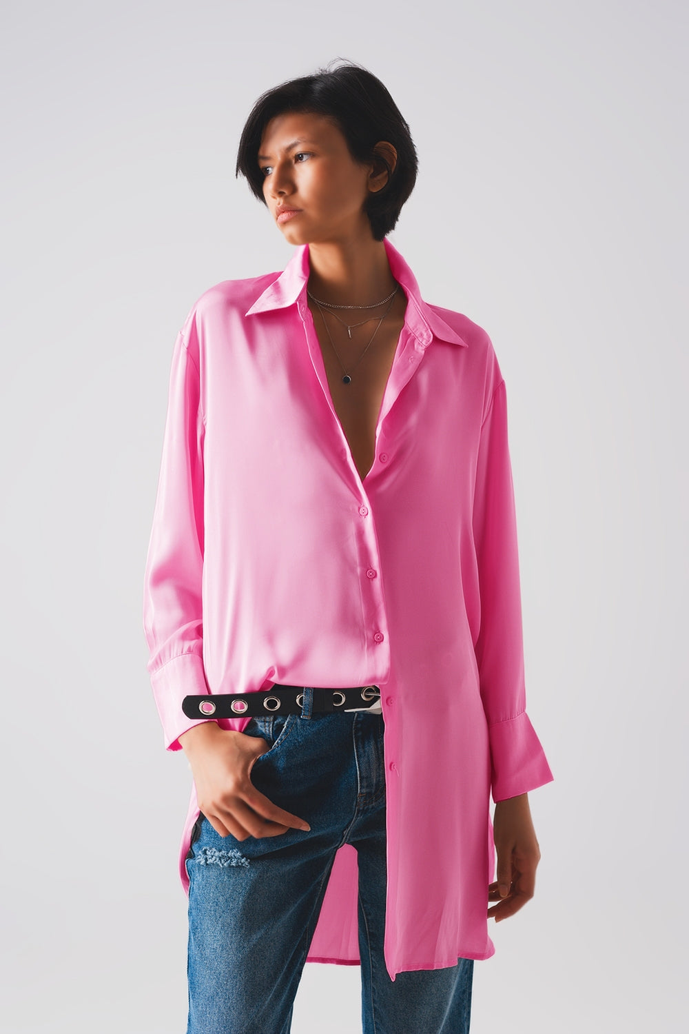 Q2 Long sleeve satin button front shirt in pink