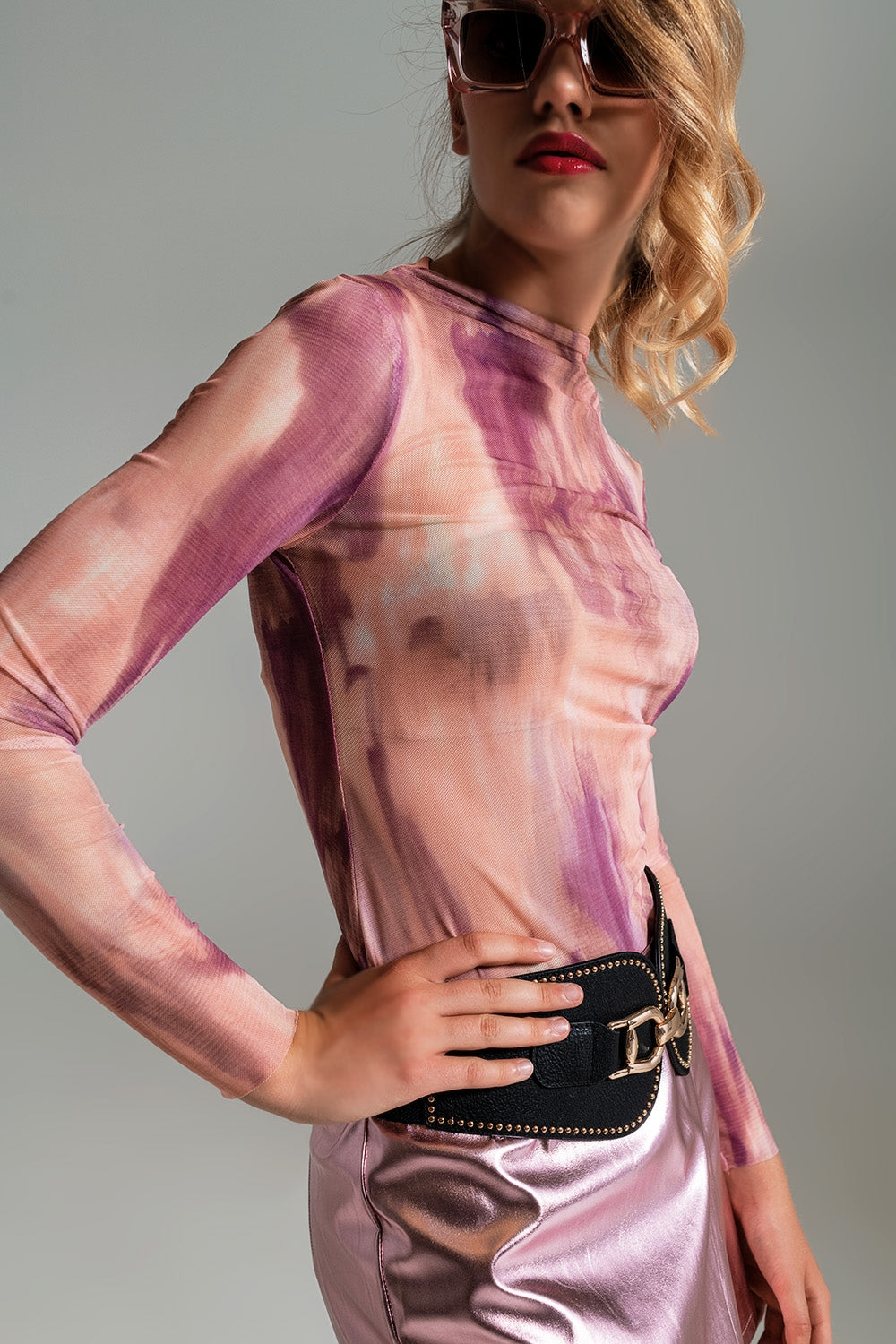 Q2 Mesh Top Rouched At The Side In Abstract Pink Print