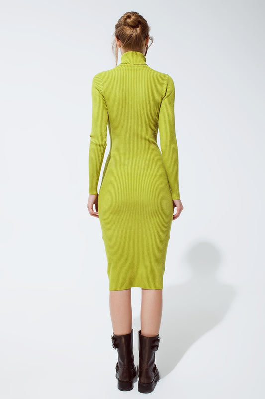 MIDI dress in green with turtle neck