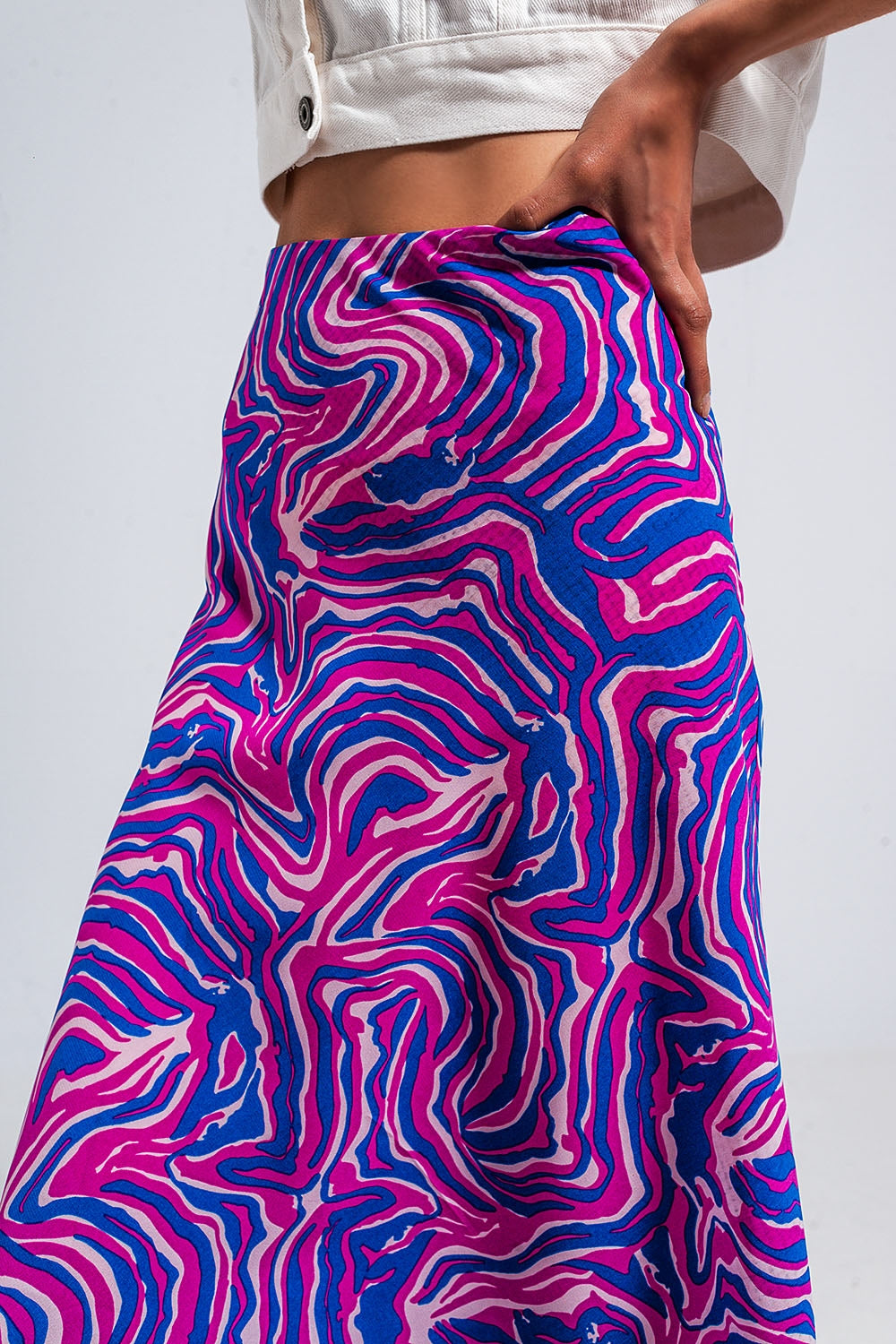 Midi skirt in abstract print in purple Szua Store