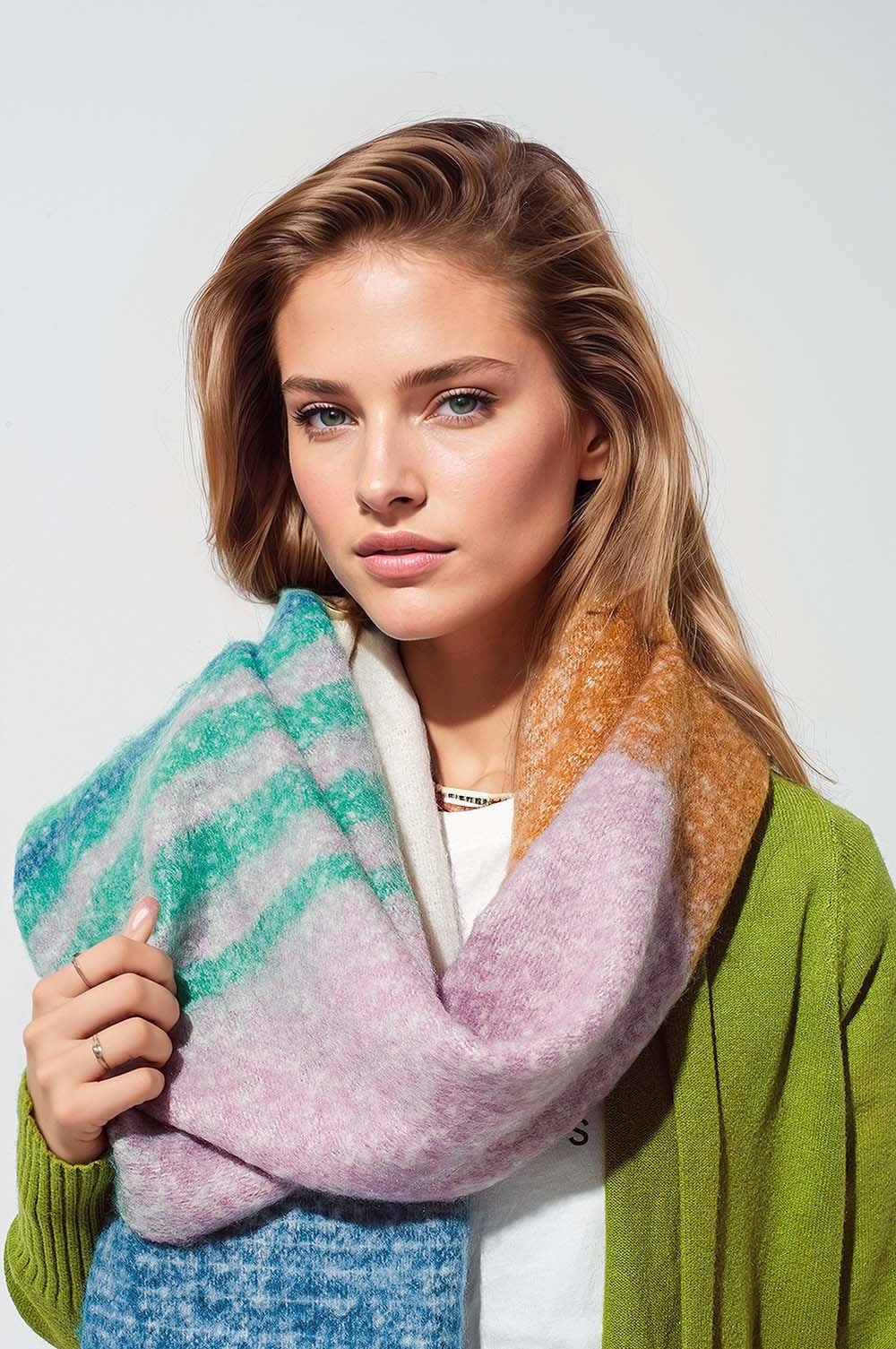 Q2 Multi Colored Chunky Knit Scarf in Multicolor Stripes green and blue