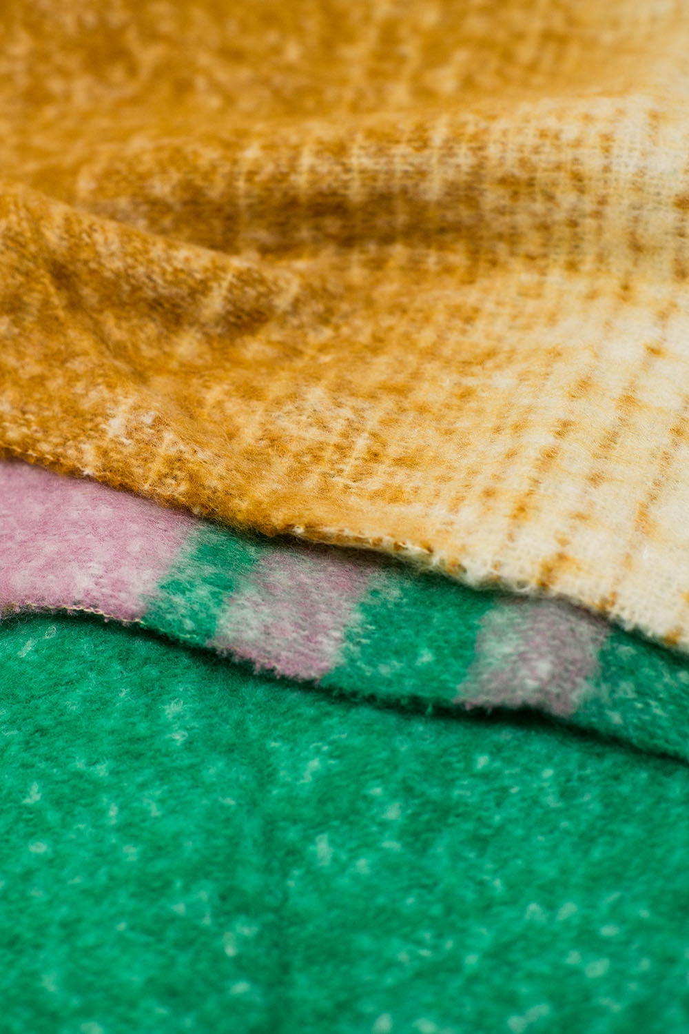 Bufanda de punto grueso multicolor con rayas multicolores, verde y azul