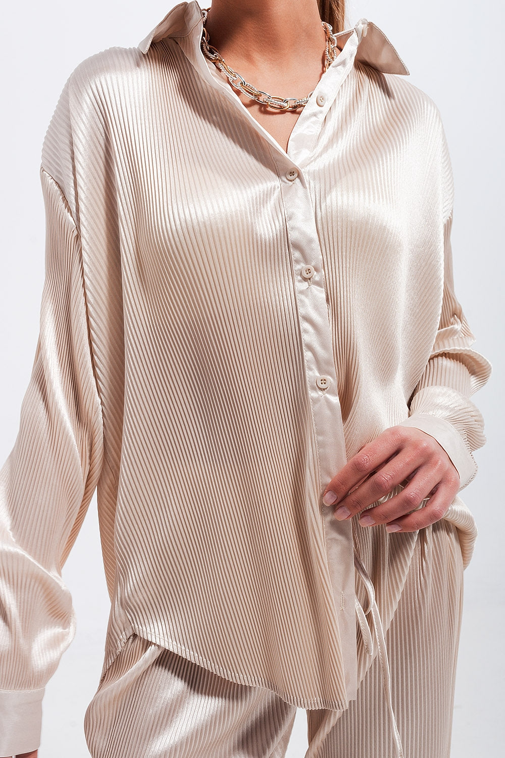 Oversized satin shirt in champagne - Szua Store