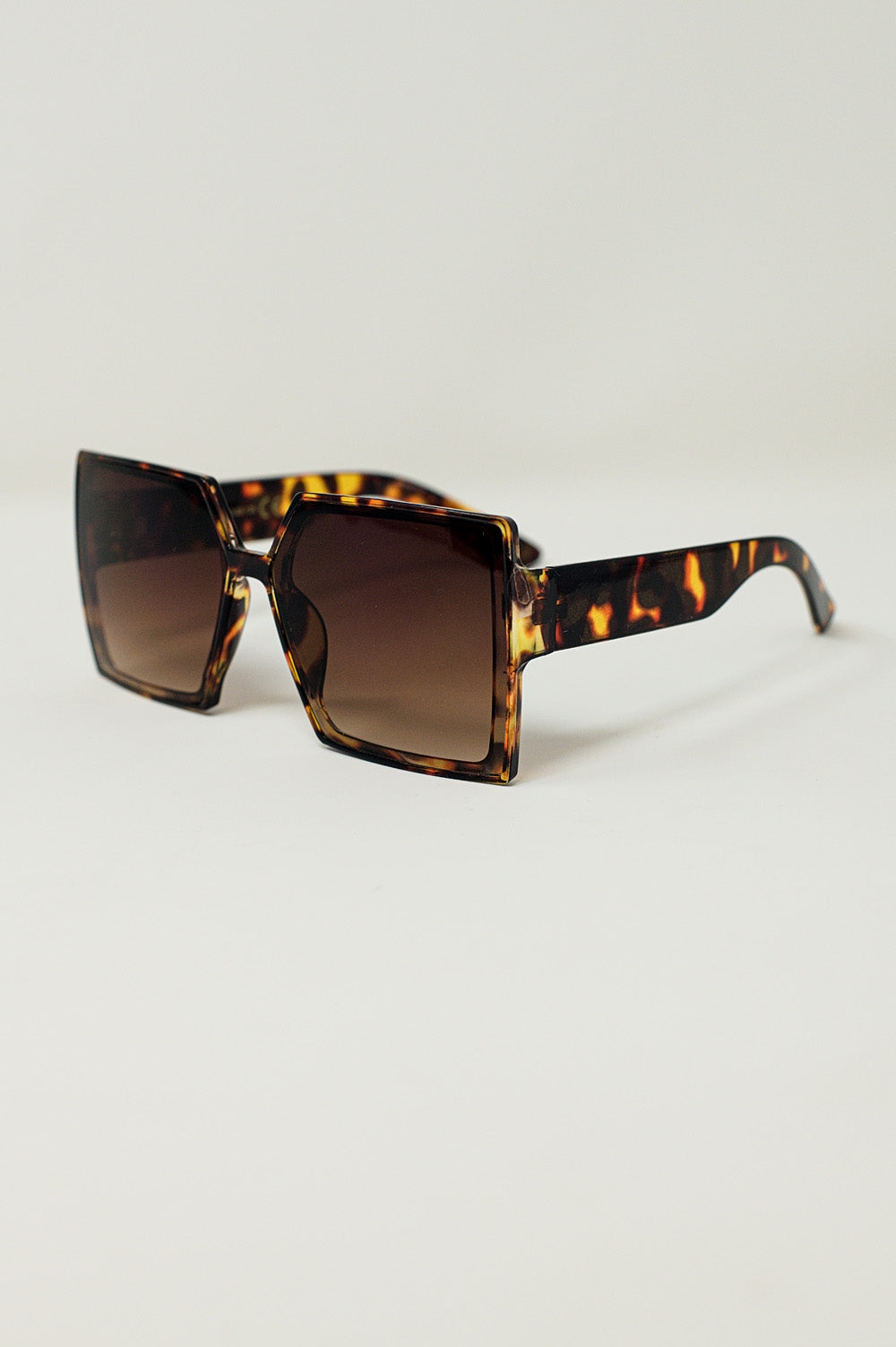 Q2 Oversized Square Sunglasses In brown