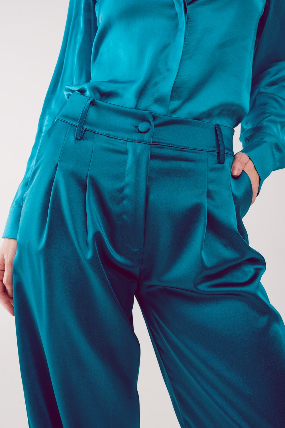 Palazzo pleated pants in turquoise Szua Store