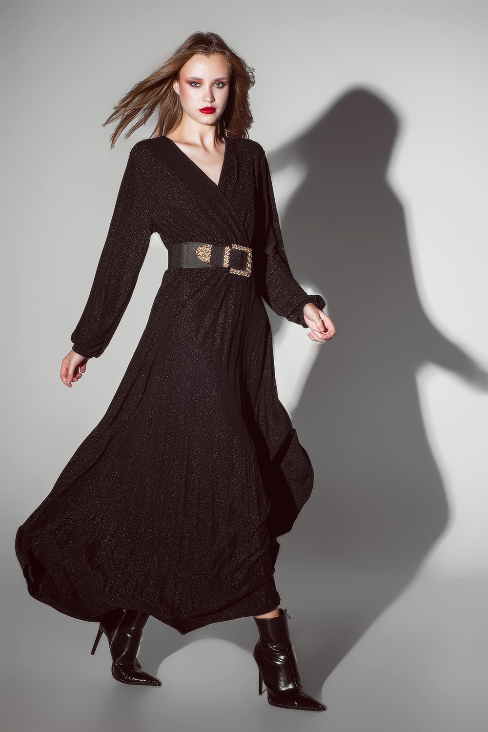 Q2 Party Long sleeve maxi dress with glitter in black