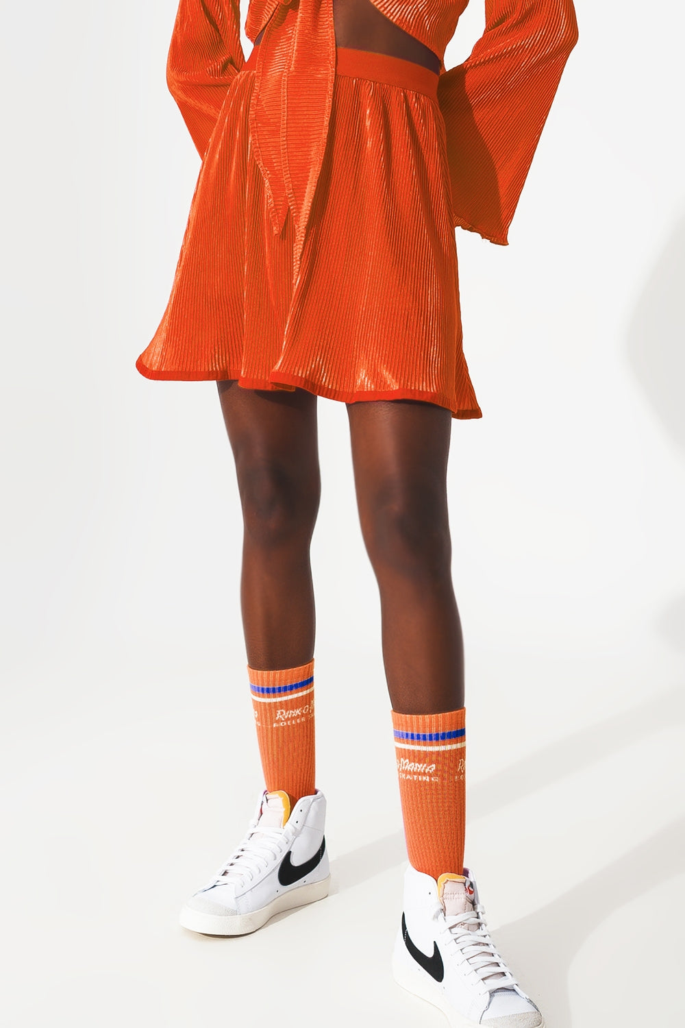 Pleated short skirt in orange - Szua Store