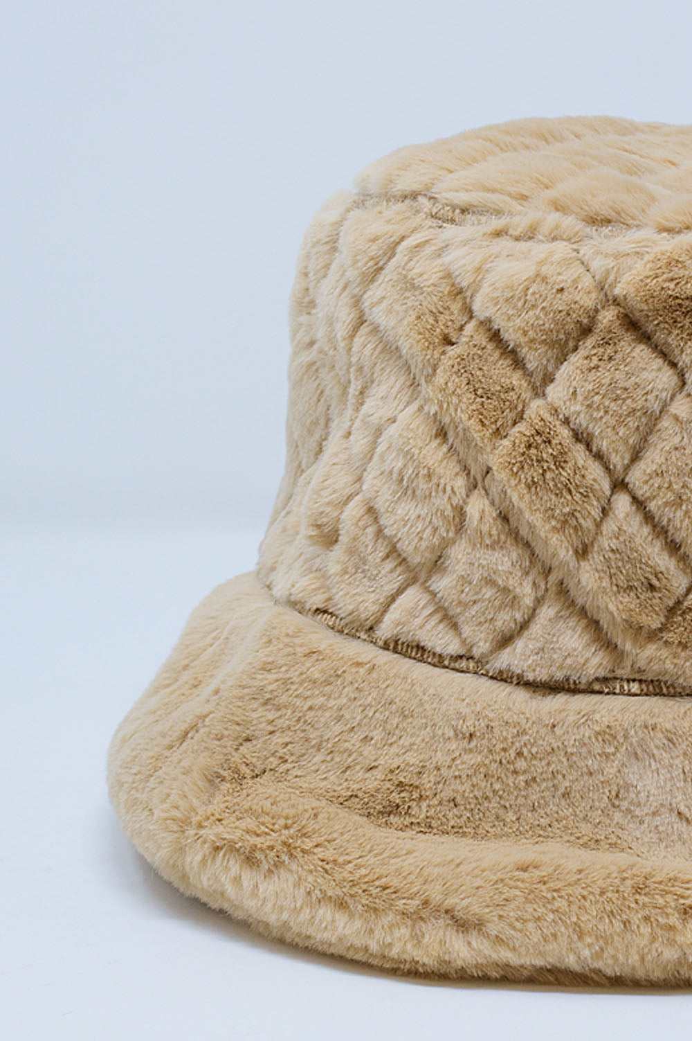 Quilted Bucket Hat In Beige Faux Fur - Szua Store
