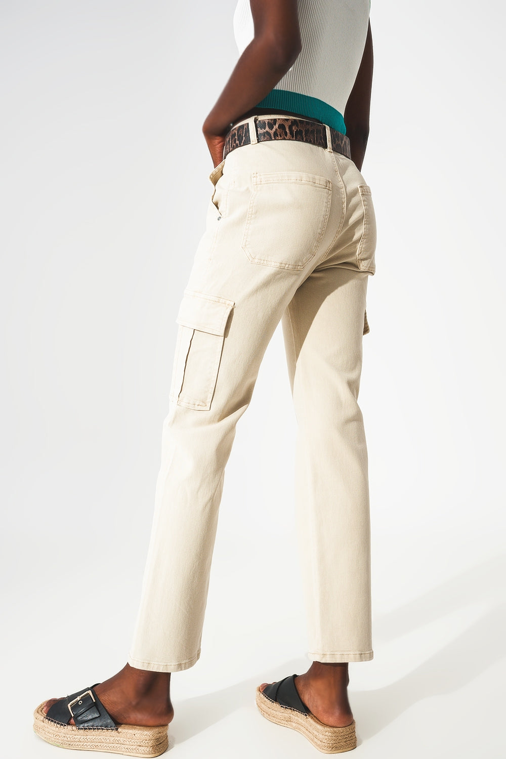 Relaxed cargo pants in beige - Szua Store