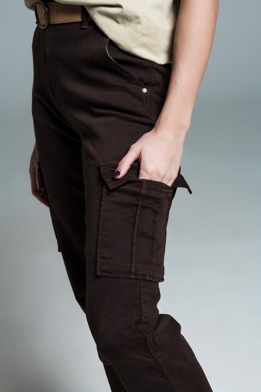 Q2 Relaxed cargo pants in dark brown