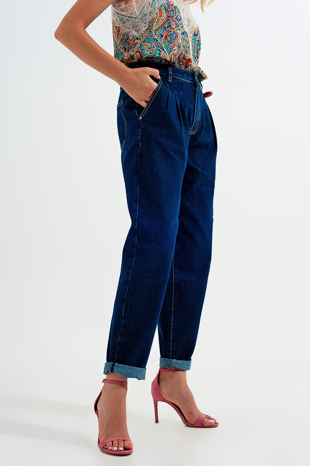 Relaxed fit pleat front jeans in dark blue Szua Store