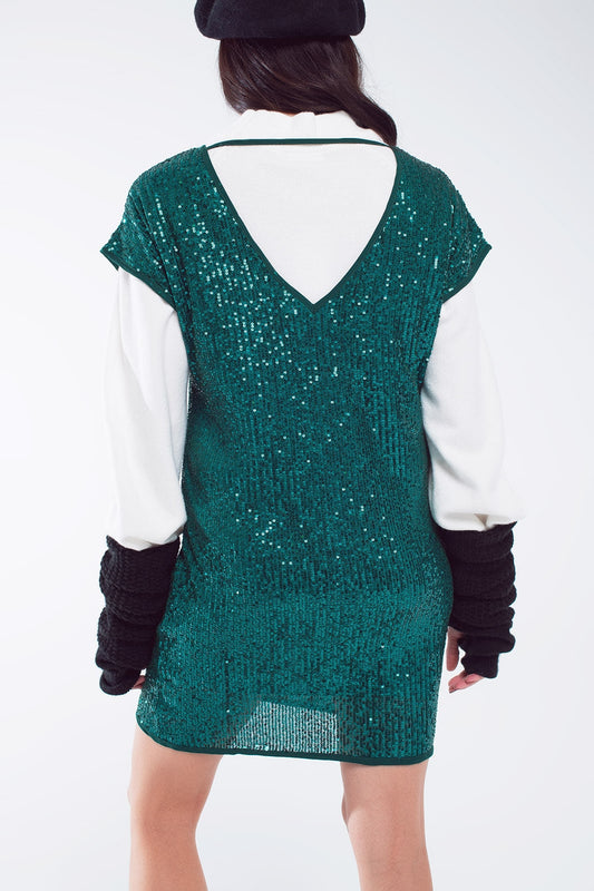 Relaxed Sequin Dress With Short Sleeves and Open Back in Green