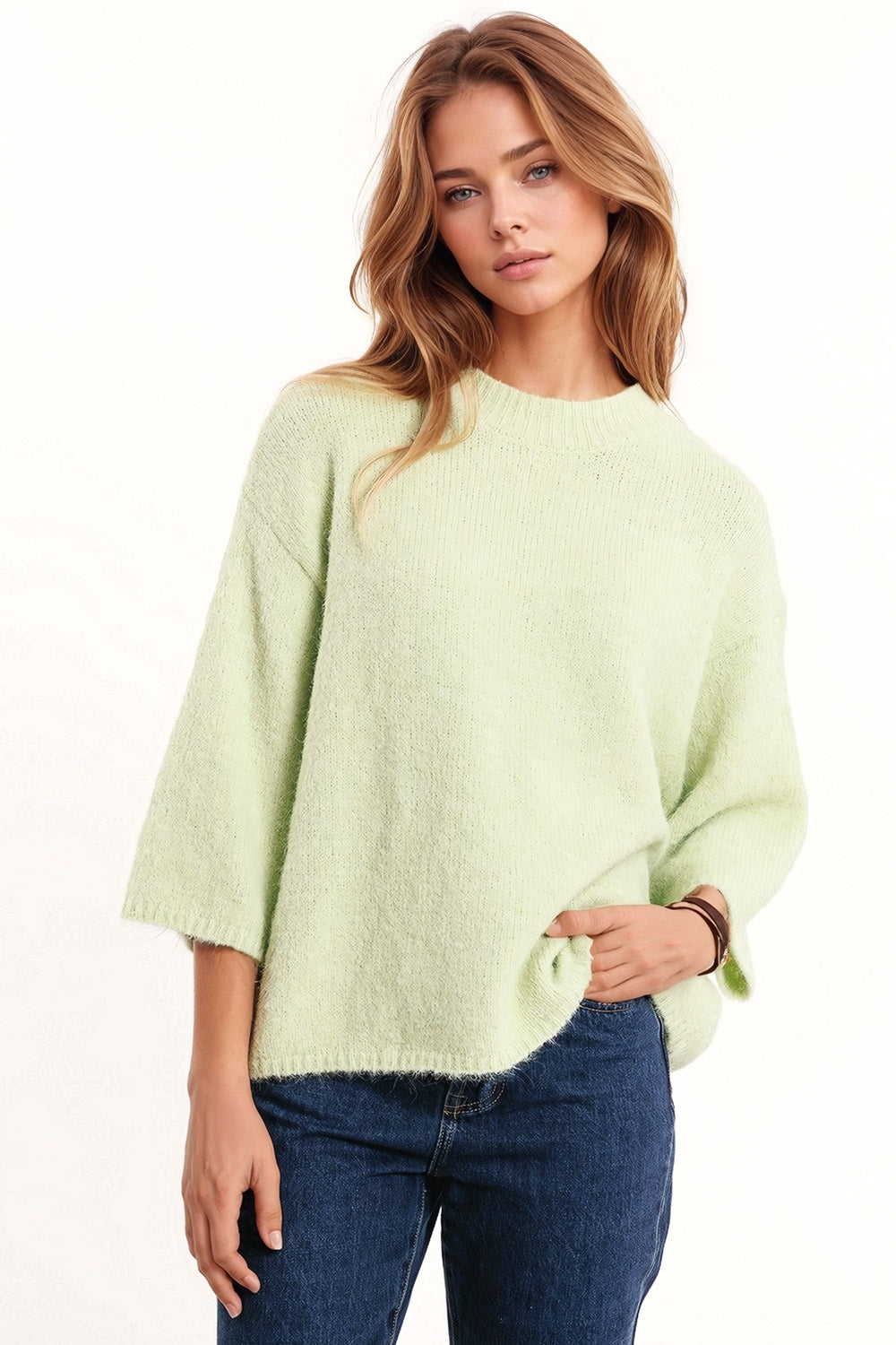 Q2 Relaxed Sweater With 3/4 Sleeve and Crew Neck in Green
