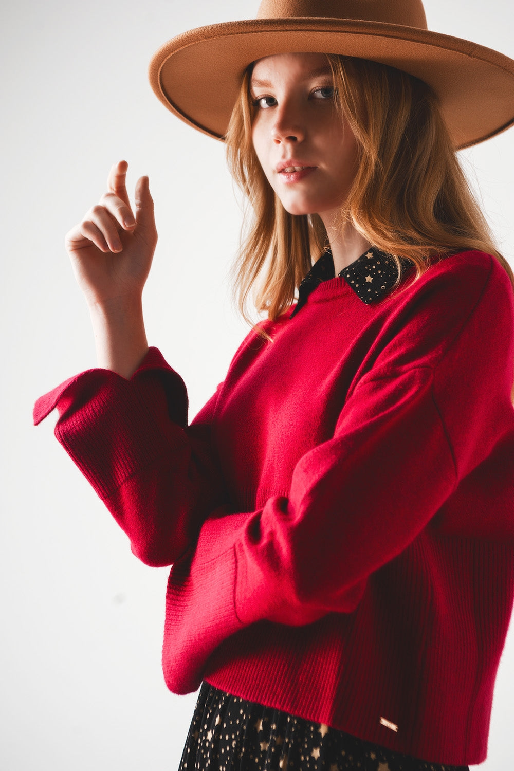 Ribbed boat neck jumper in maroon Szua Store