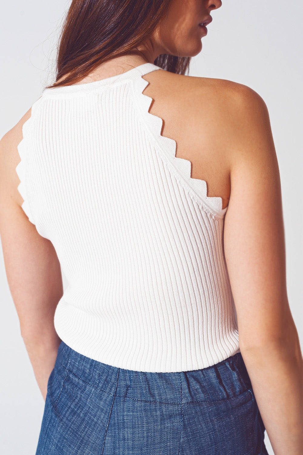 Ribbed Halter Top With Scalloped Finish in White - Szua Store