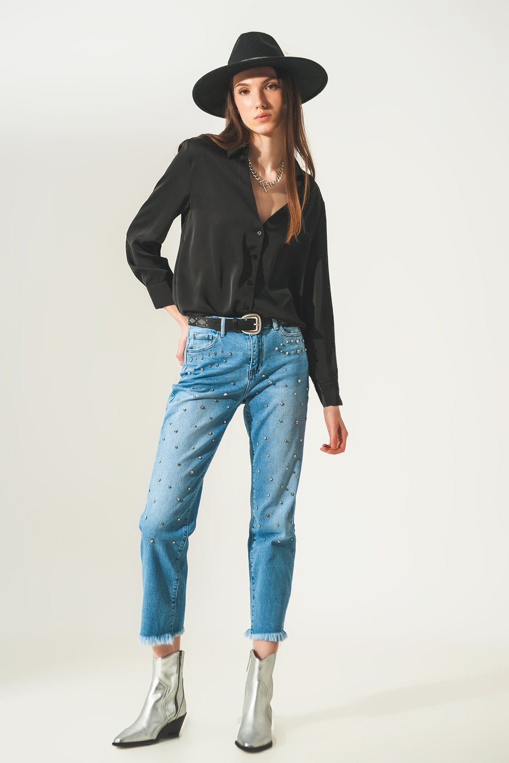 Ripped embellished jeans in lightwash - Szua Store