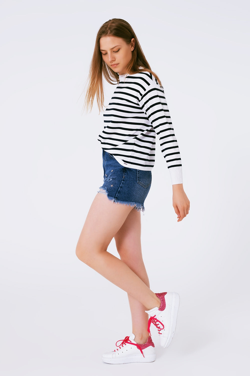 Round neck jumper in navy stripe - Szua Store