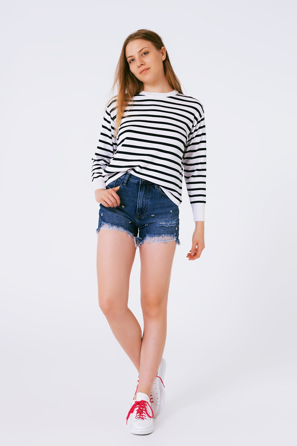 Round neck jumper in navy stripe - Szua Store