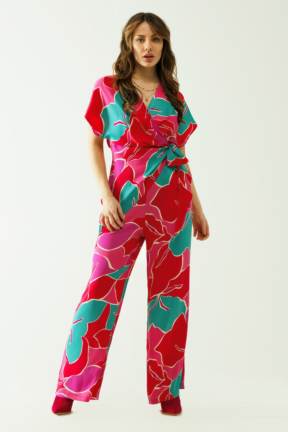 Satin Colored wide leg pant with floral designs