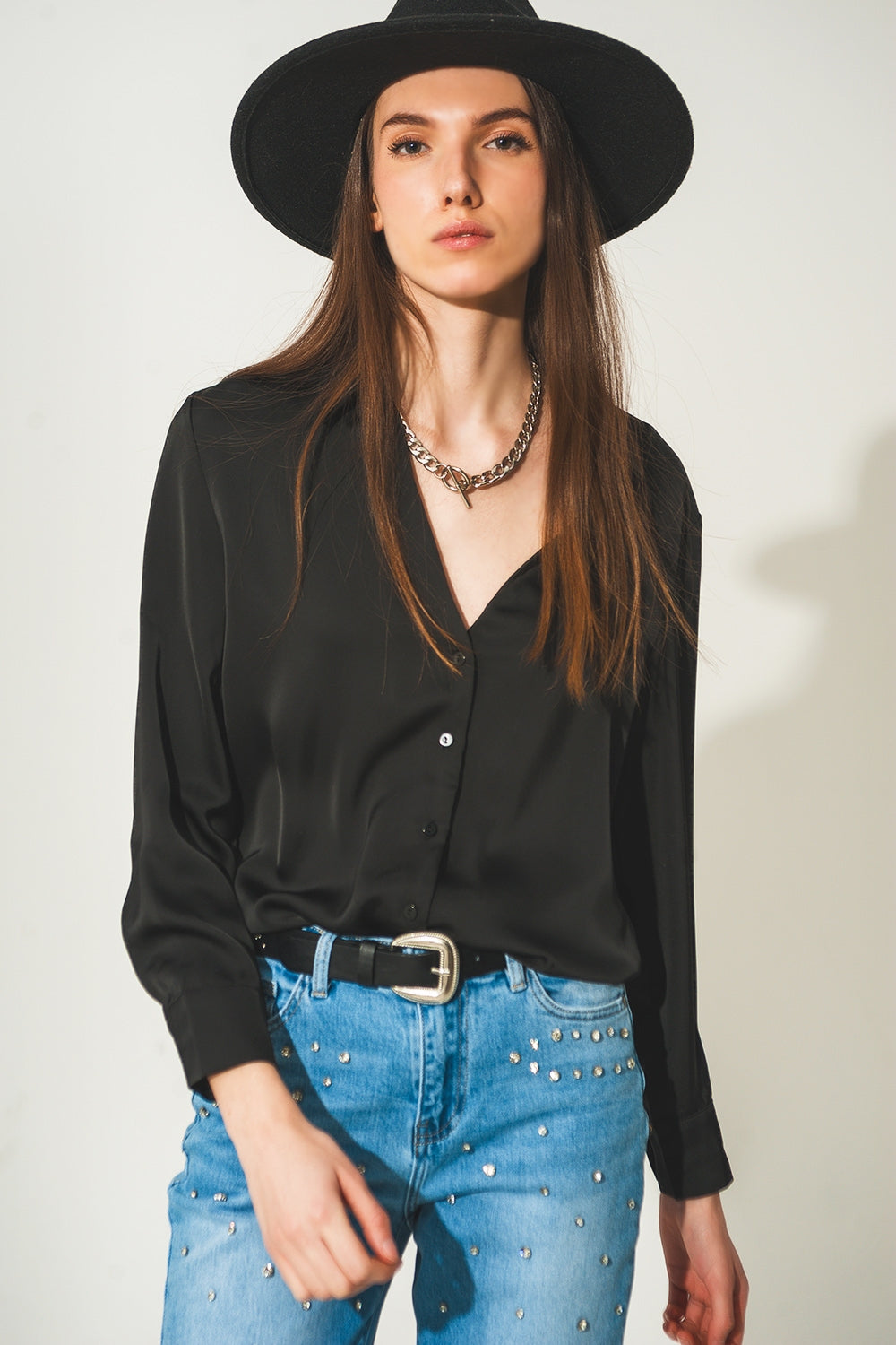 Satin shirt with v neck in black - Szua Store