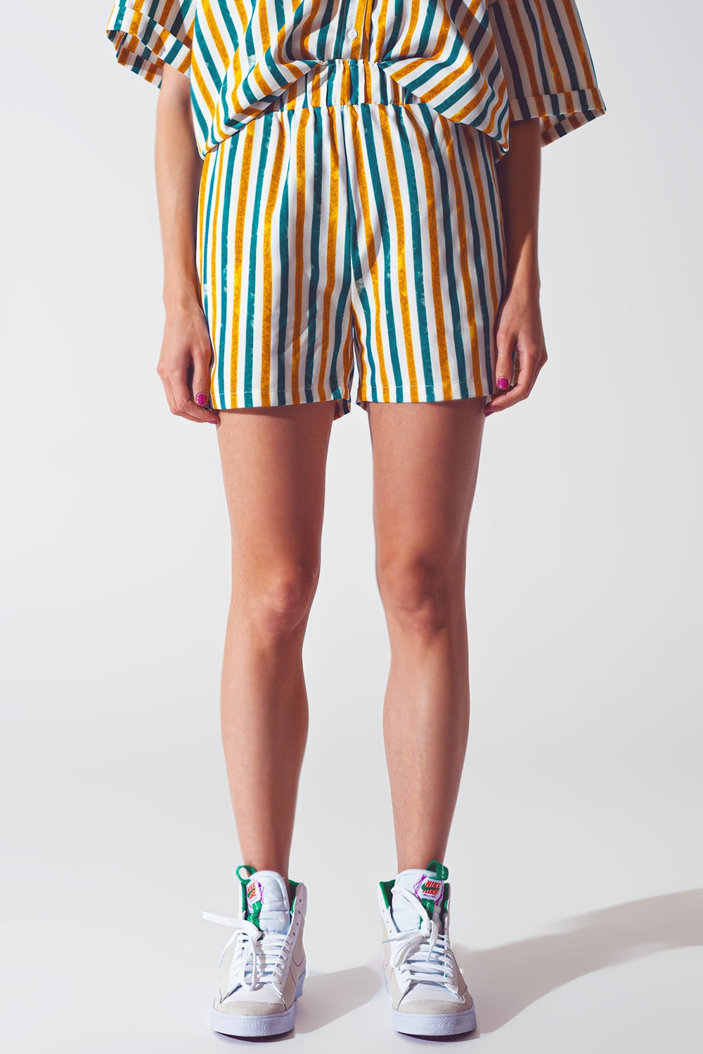 Shorts in green stripes - Szua Store