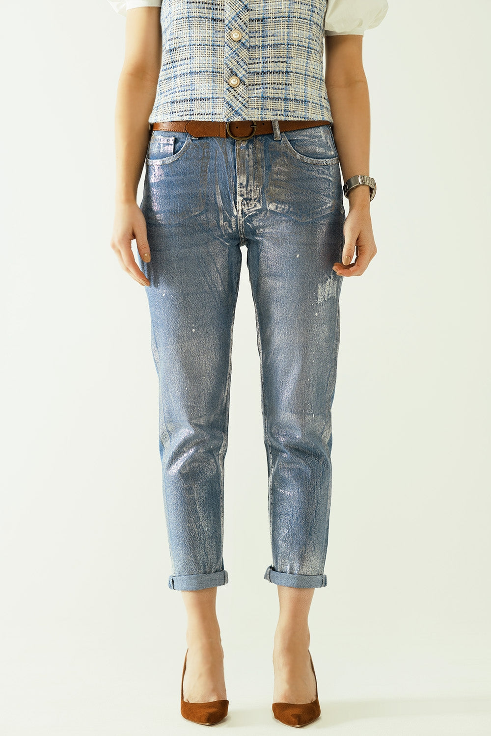 Q2 skinny blue jeans with metallic finish in light wash