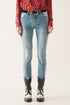 Q2 Skinny jean with stretch