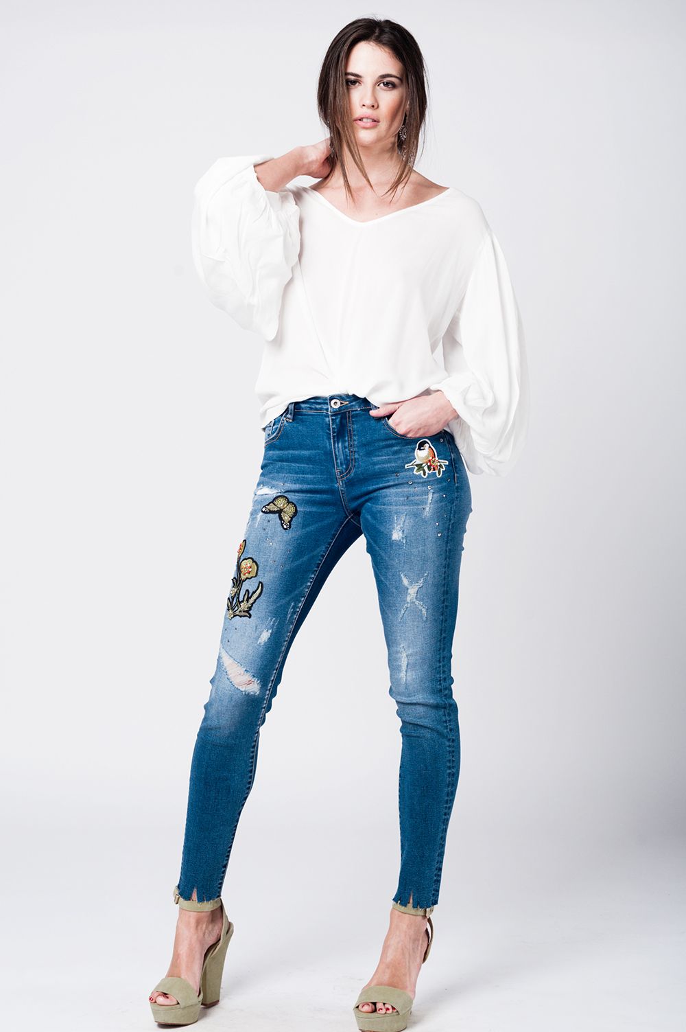 Skinny rip jeans with embroidered patches Szua Store