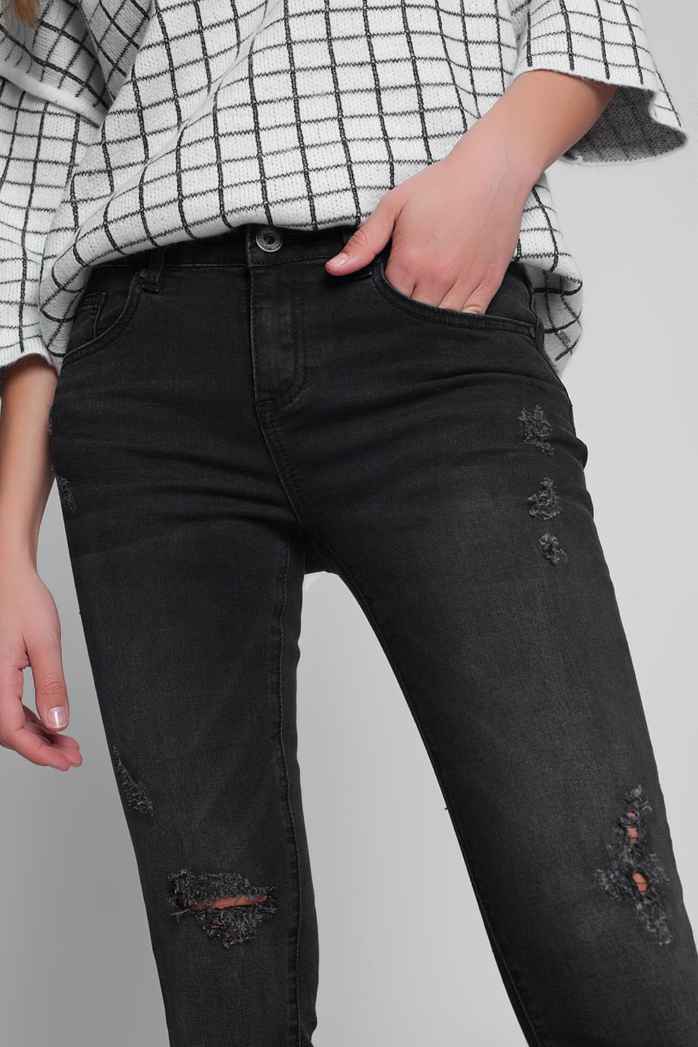 Skinny ripped jeans in washed black Szua Store