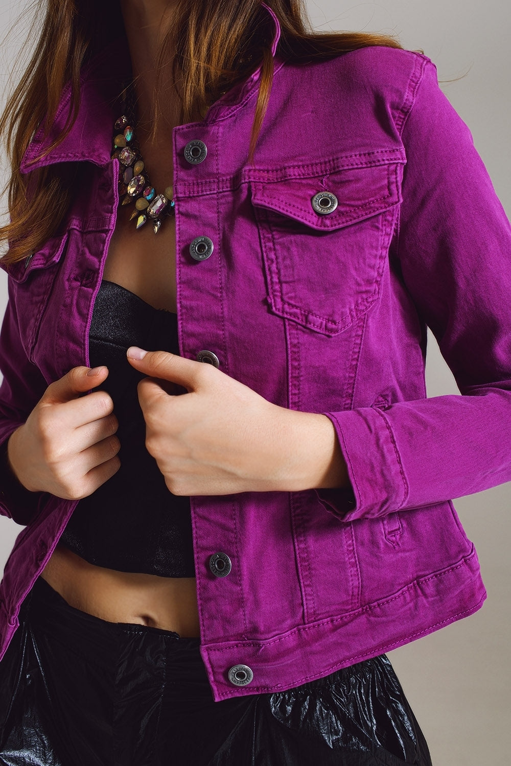 Chaqueta estilo camionero de denim slim en magenta