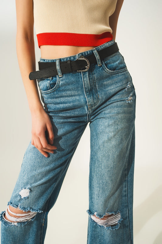 Straight jean in medium wash with rip and split hem - Szua Store