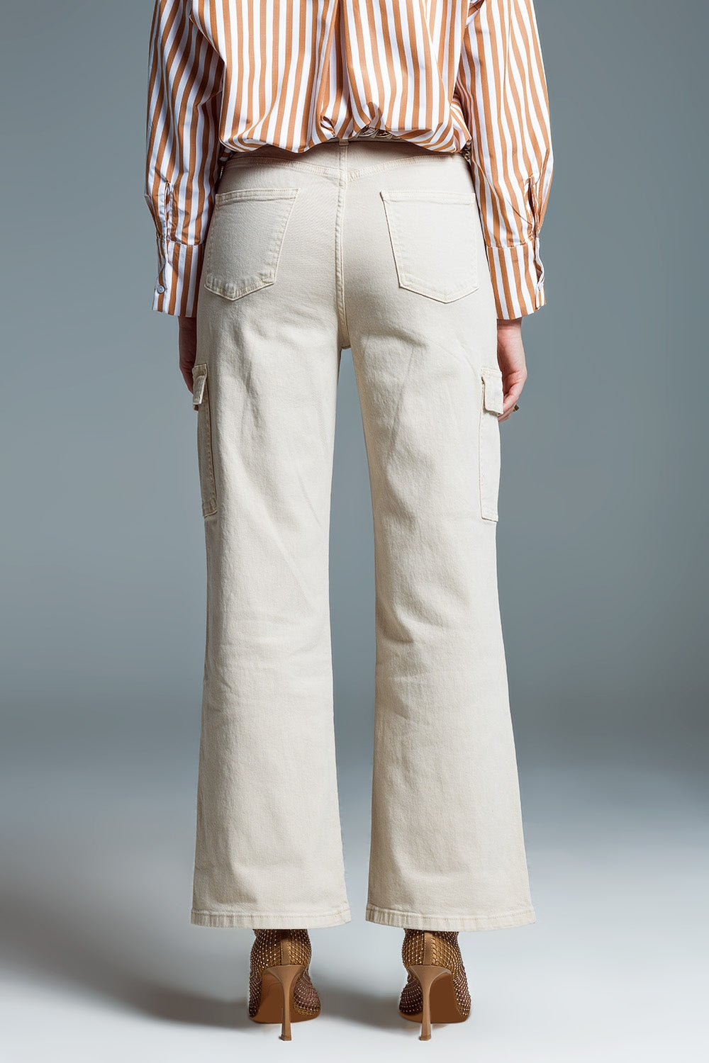 Straight Leg Cargo Jeans in Beige